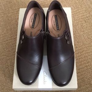 NIB Size 8 M Emslie Warren Dark Brown Bootie